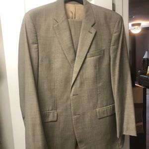 Men’s Suit